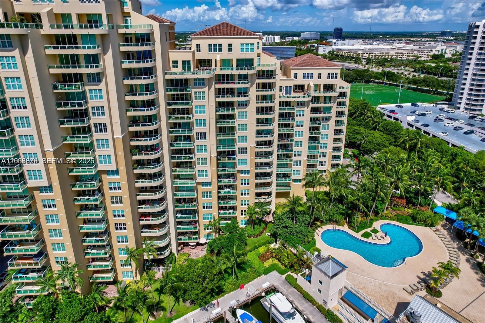 AVENTURA MARINA CONDO NUM - Residential