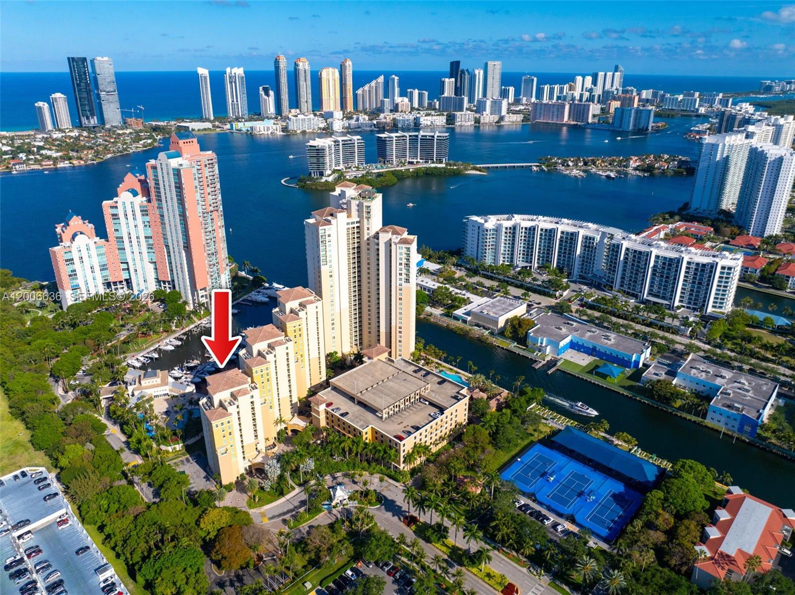 AVENTURA MARINA CONDO NUM - Residential