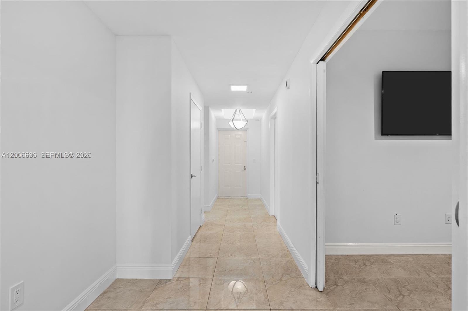 AVENTURA MARINA CONDO NUM - Residential