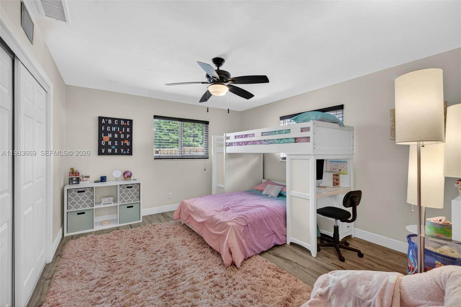 TWIN LAKES RESUB OF BLKS - Residential