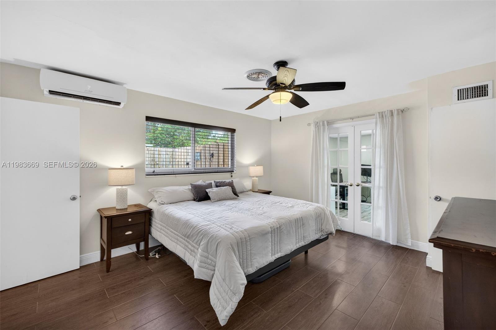 TWIN LAKES RESUB OF BLKS - Residential