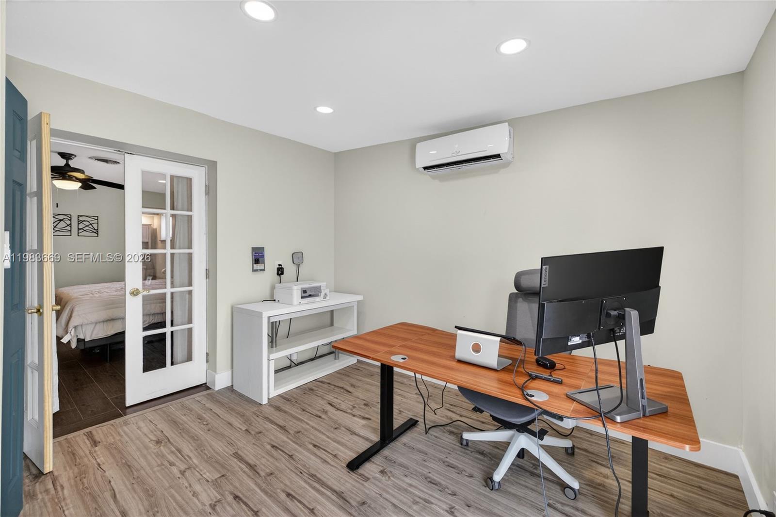 TWIN LAKES RESUB OF BLKS - Residential