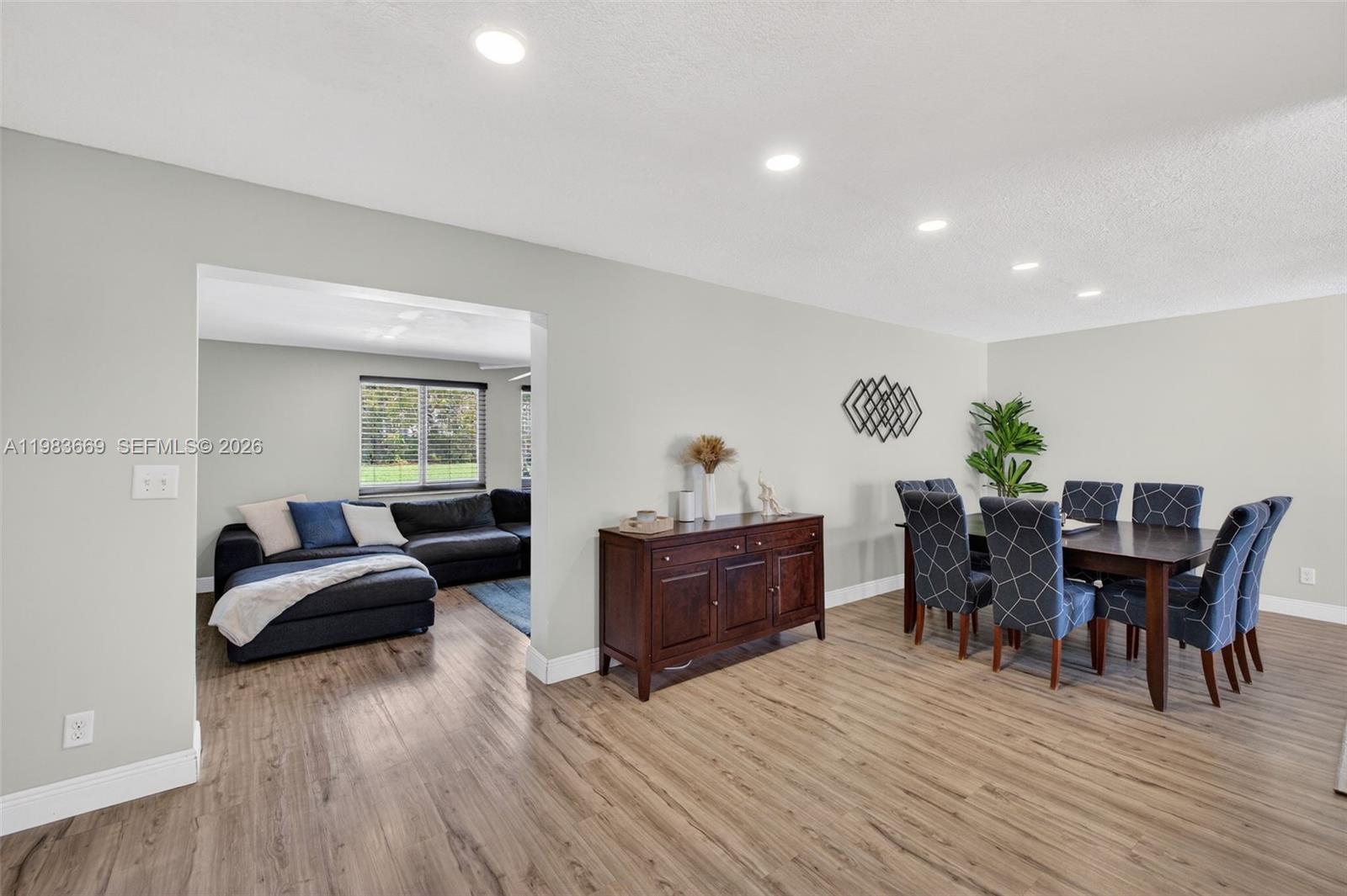 TWIN LAKES RESUB OF BLKS - Residential