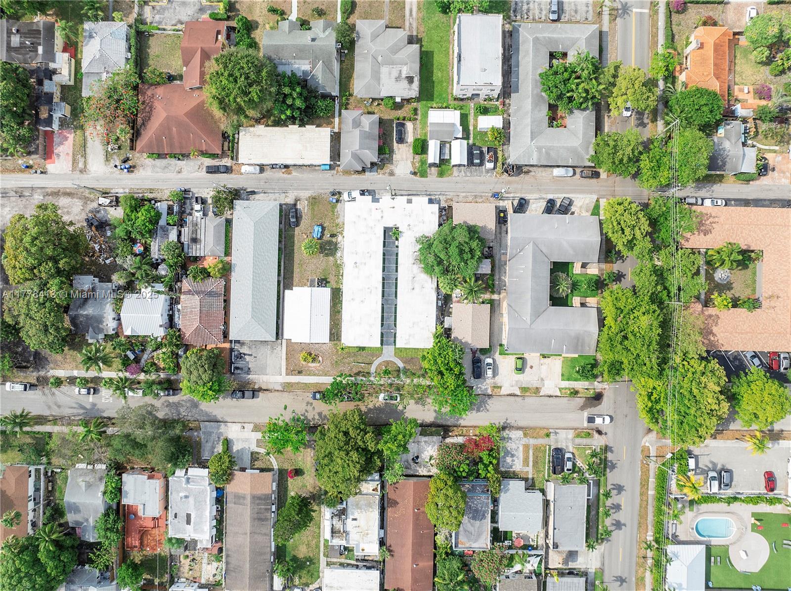 HOLLYWOOD - Residential Lease