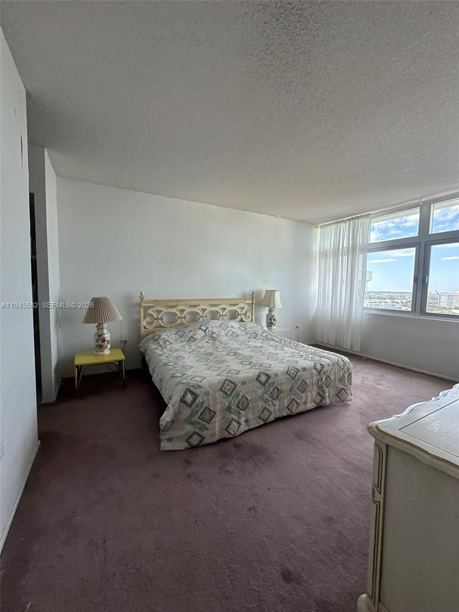 BURLEIGH HOUSE CONDO - Residential