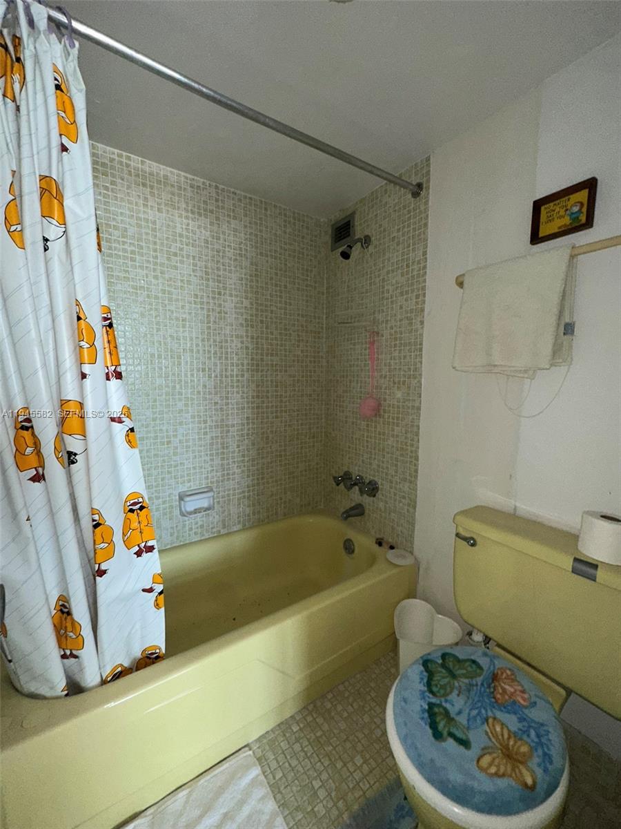 BURLEIGH HOUSE CONDO - Residential