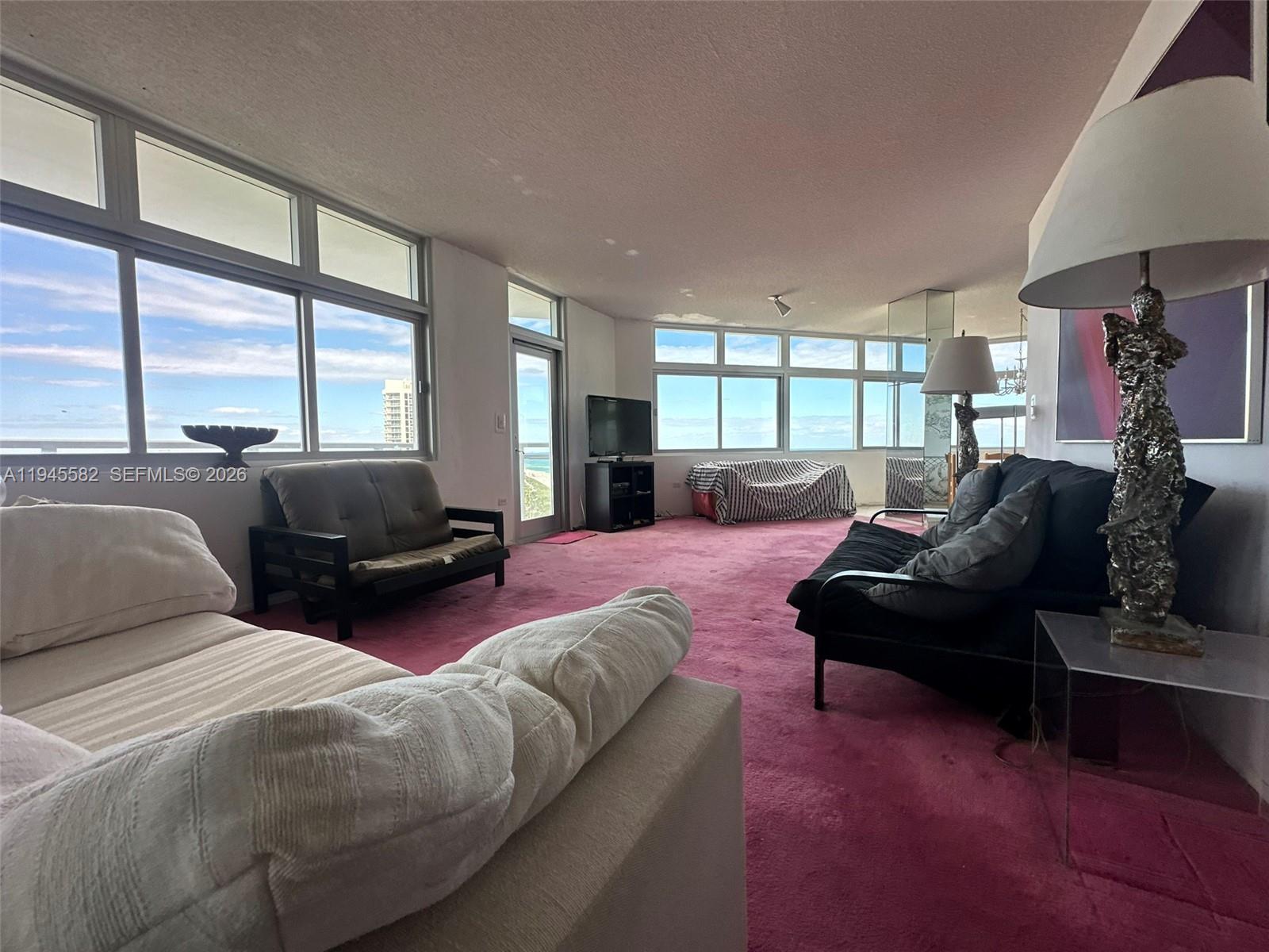 BURLEIGH HOUSE CONDO - Residential