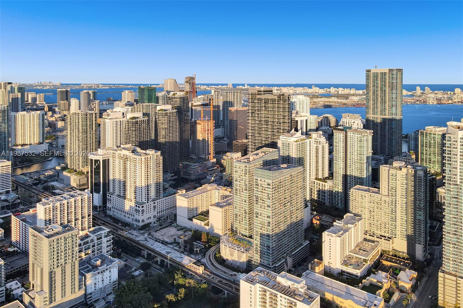 THE AXIS ON BRICKELL II C - Residential Lease