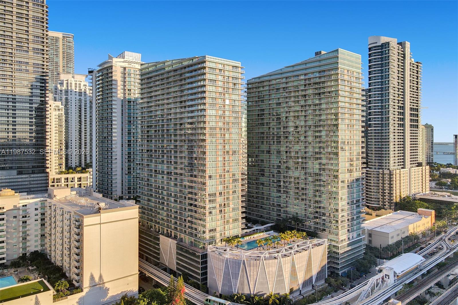THE AXIS ON BRICKELL II C - Residential Lease