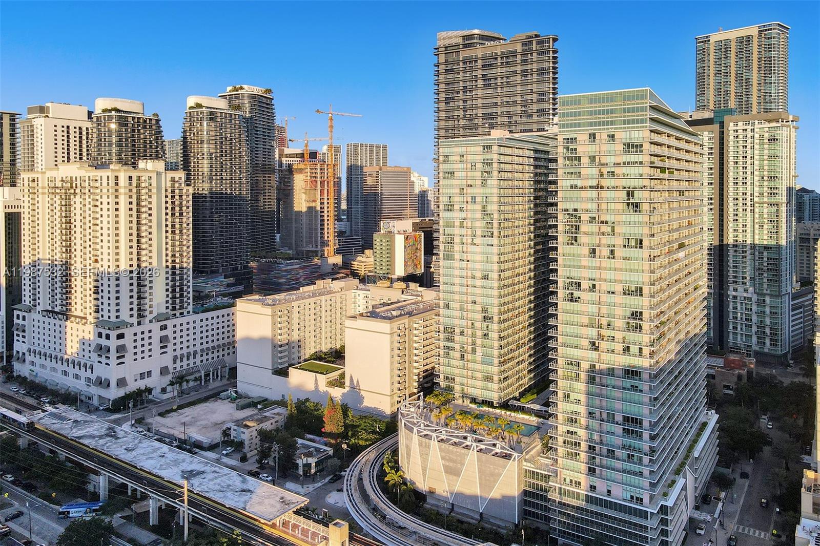 THE AXIS ON BRICKELL II C - Residential Lease