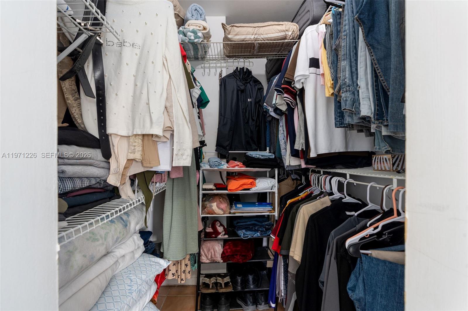 GREENTREE CONDO II - Residential