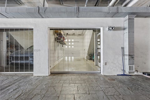 Tiny photo for 204 Washington Ave #13, Miami Beach, FL 33139 (MLS # A12044801)