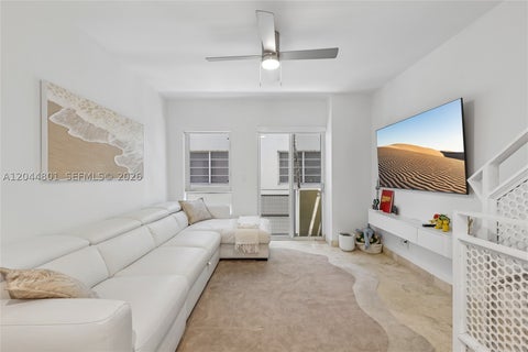 Tiny photo for 204 Washington Ave #13, Miami Beach, FL 33139 (MLS # A12044801)