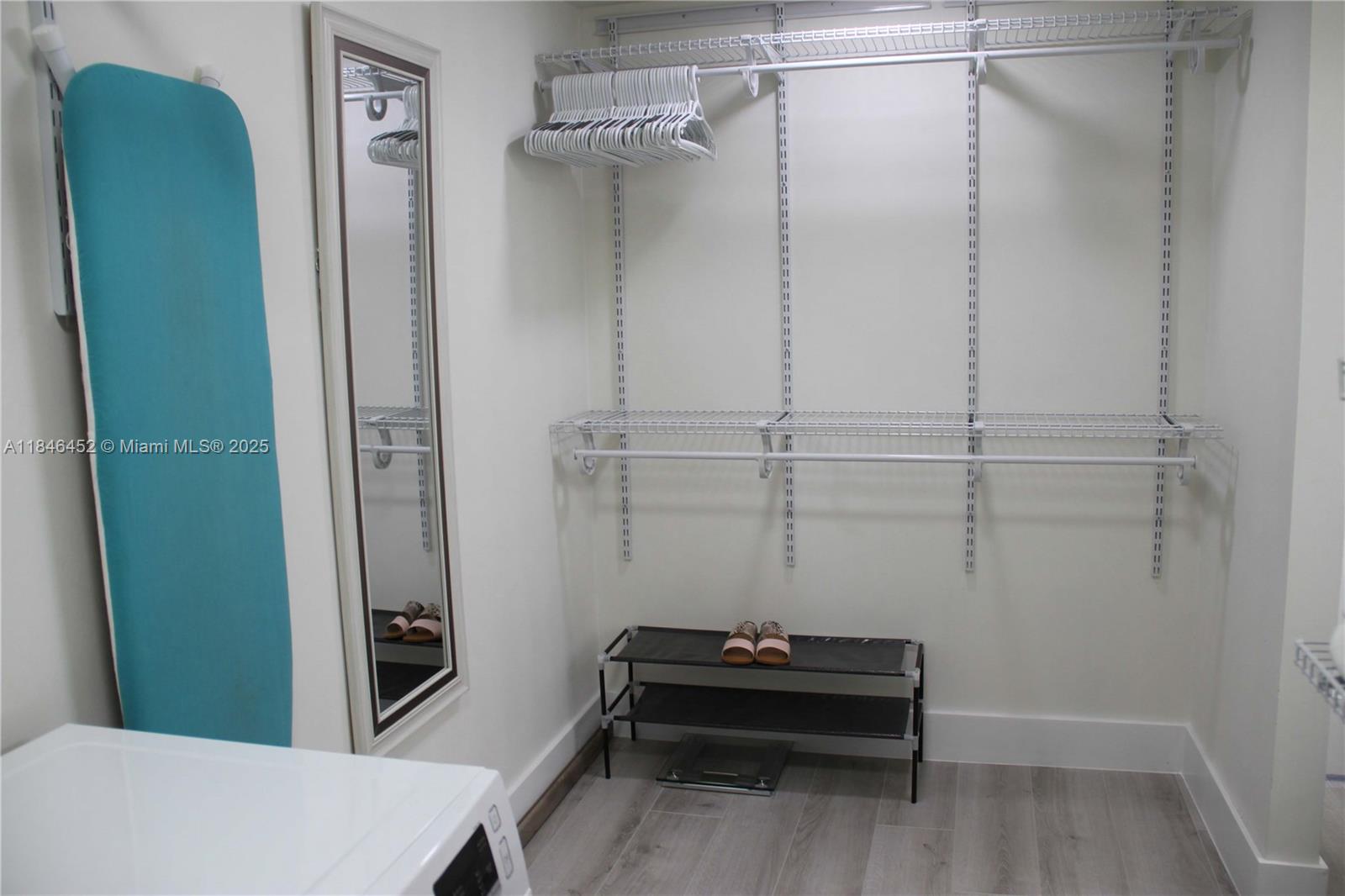 WATERVIEW CONDO - Residential