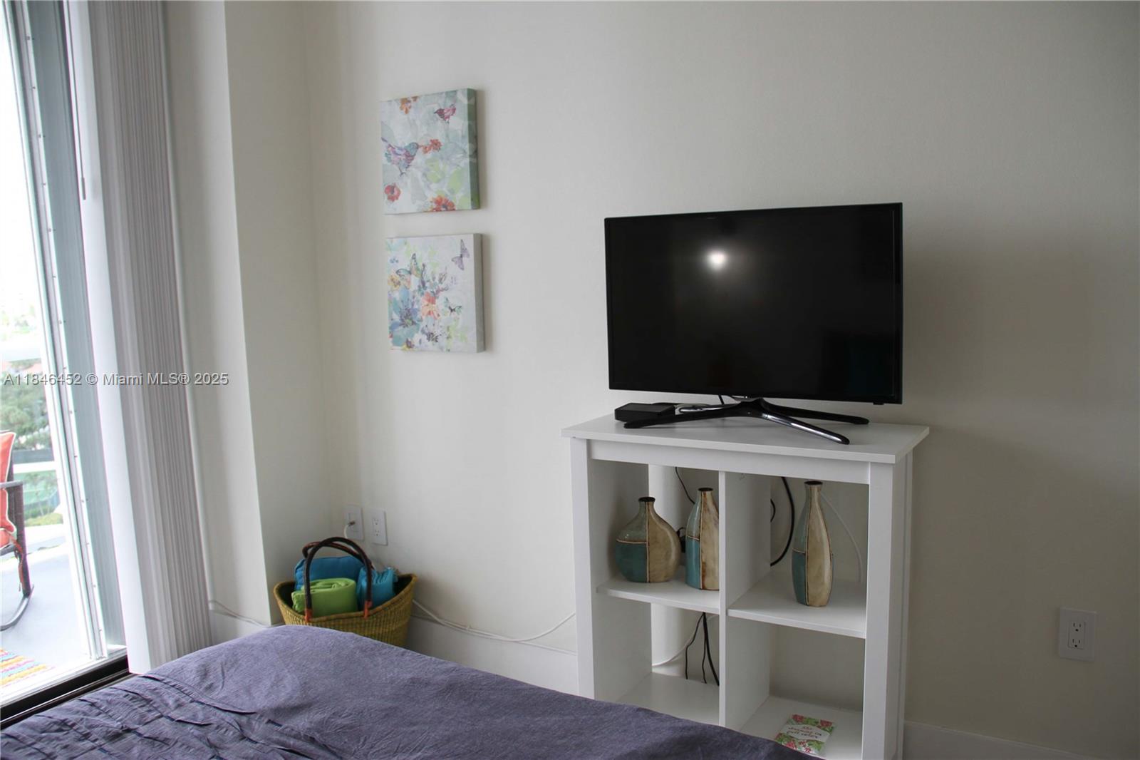 WATERVIEW CONDO - Residential