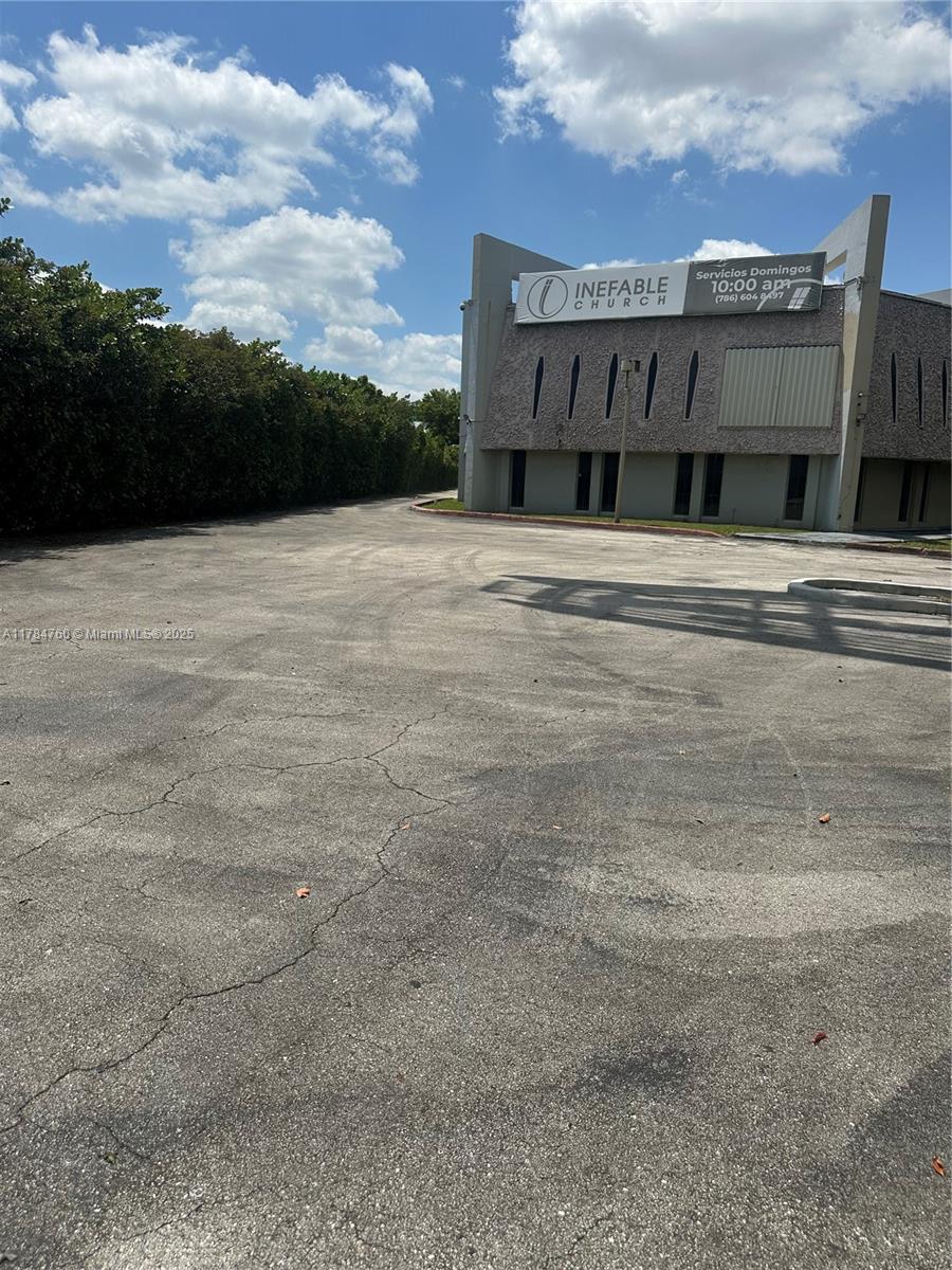 Property Features
• Large open work area
• Two (2) private offices
• Kitchen area with existing water connection can be built-out
• Minimum nine (9) parking spaces offered, additional parking options available
• Excellent signage facing I-95 (222,300 cars per day), larger signage opportunity available
Location Features
• Easy access to I-95, S State Road 7 (US 441) and Florida’s Turnpike
• 7.8 miles from the Miami-Opa Locka Executive Airport (OPF) and 12.1 miles from the Fort Lauderdale-Hollywood International Airport (FLL)
