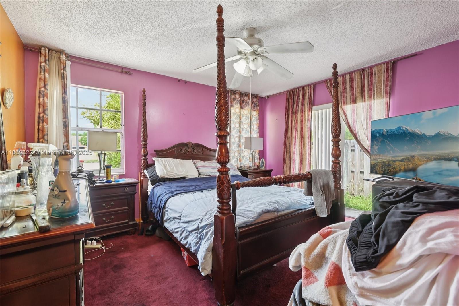 LESLIE LAKE NORTH - Residential