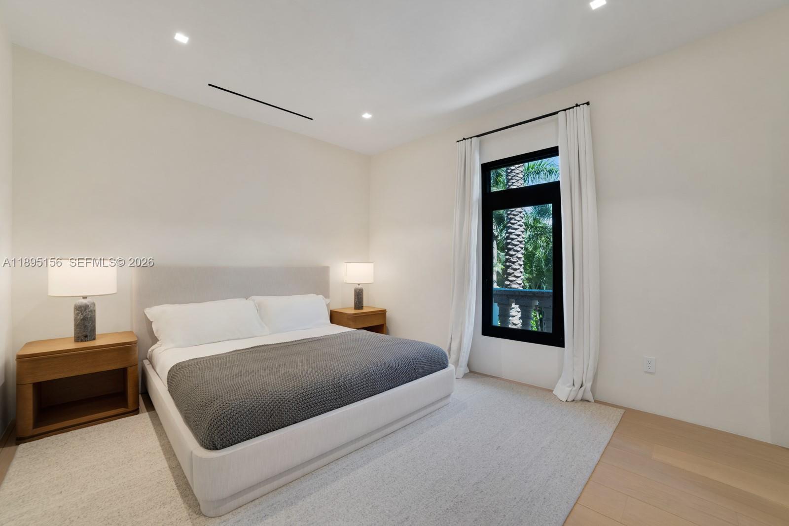 LA GORCE GOLF SUB - Residential