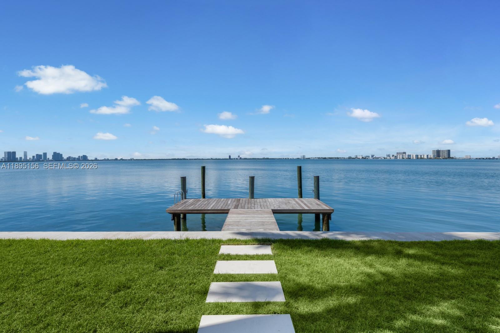 LA GORCE GOLF SUB - Residential