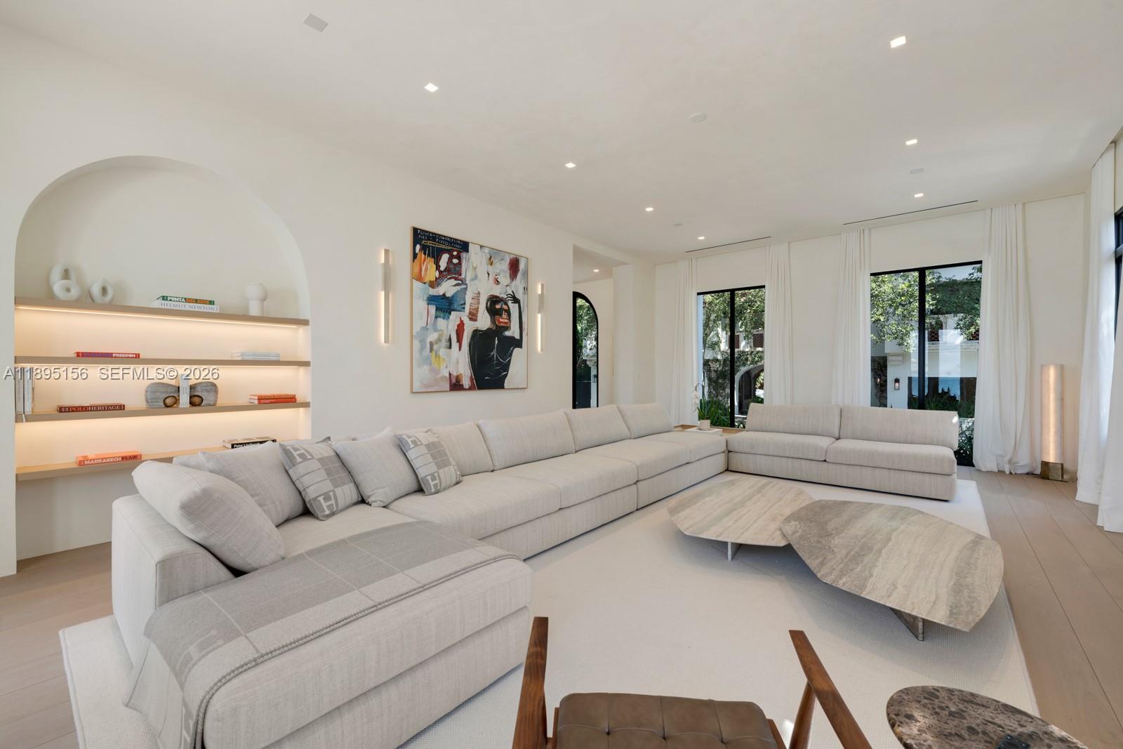 LA GORCE GOLF SUB - Residential