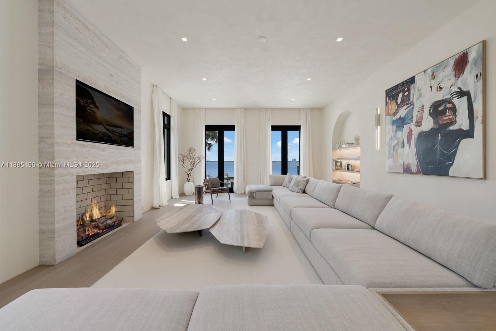 LA GORCE GOLF SUB - Residential