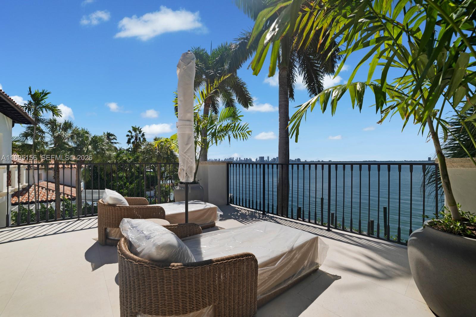 LA GORCE GOLF SUB - Residential