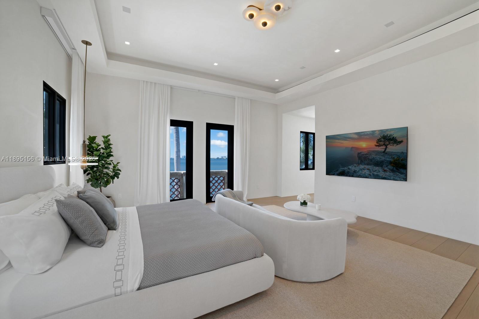 LA GORCE GOLF SUB - Residential