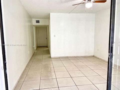 Condominium in Hialeah FL 6675 4th Ave Ave 10.jpg