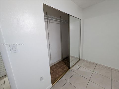 Condominium in Hialeah FL 6675 4th Ave Ave 5.jpg