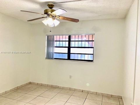 Condominium in Hialeah FL 6675 4th Ave Ave 3.jpg