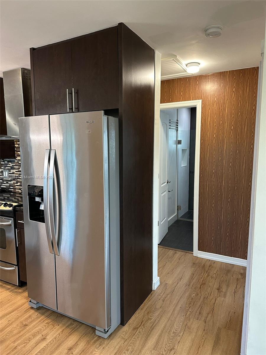 BELLCAMP MANOR - Residential Lease