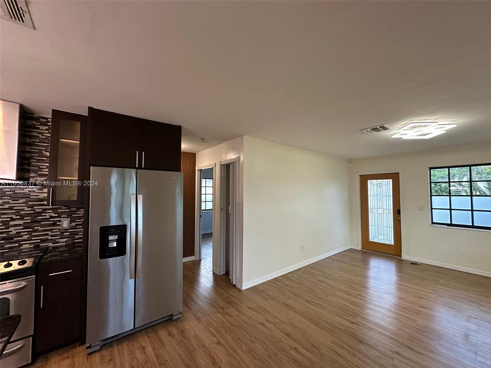 BELLCAMP MANOR - Residential Lease