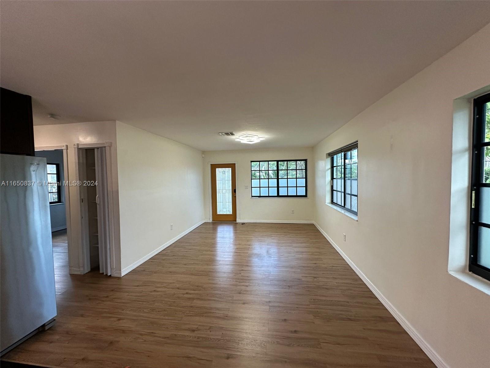 BELLCAMP MANOR - Residential Lease