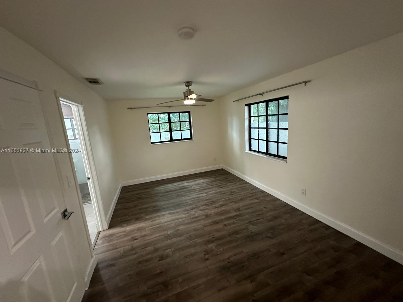 BELLCAMP MANOR - Residential Lease