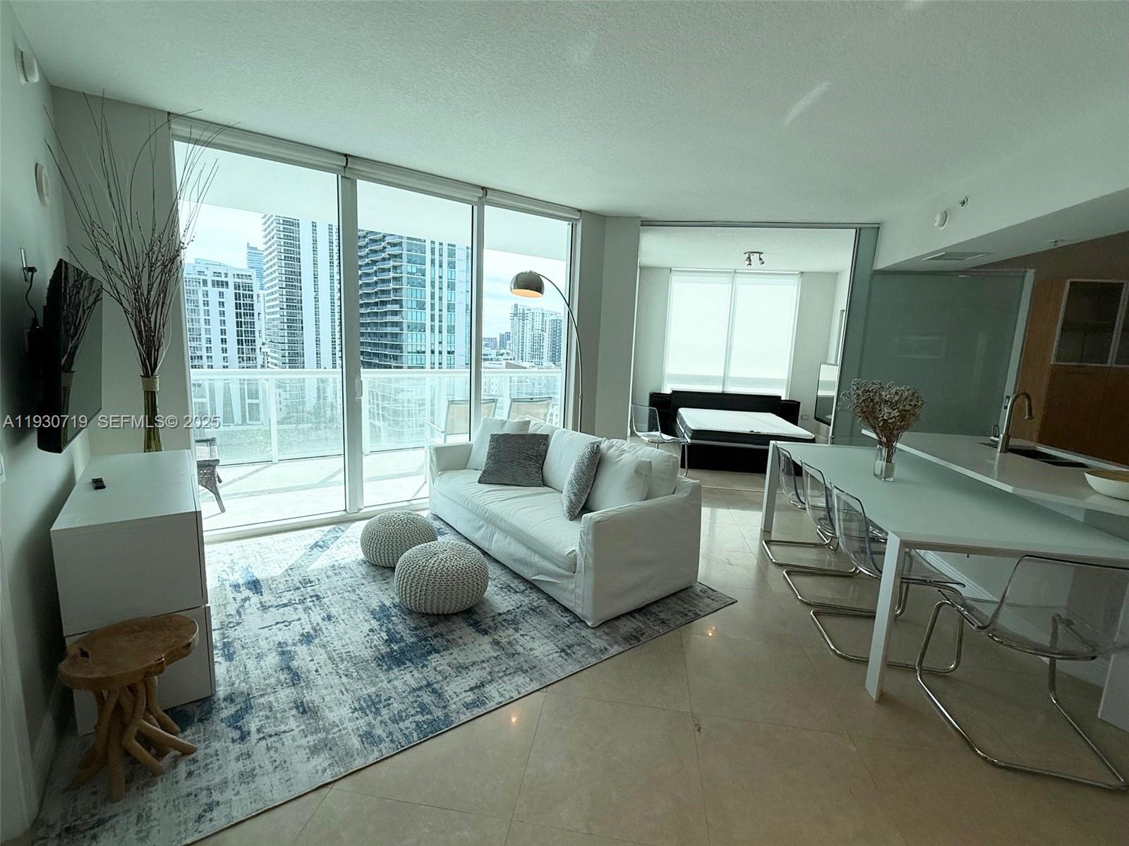 PLATINUM CONDO - Residential Lease