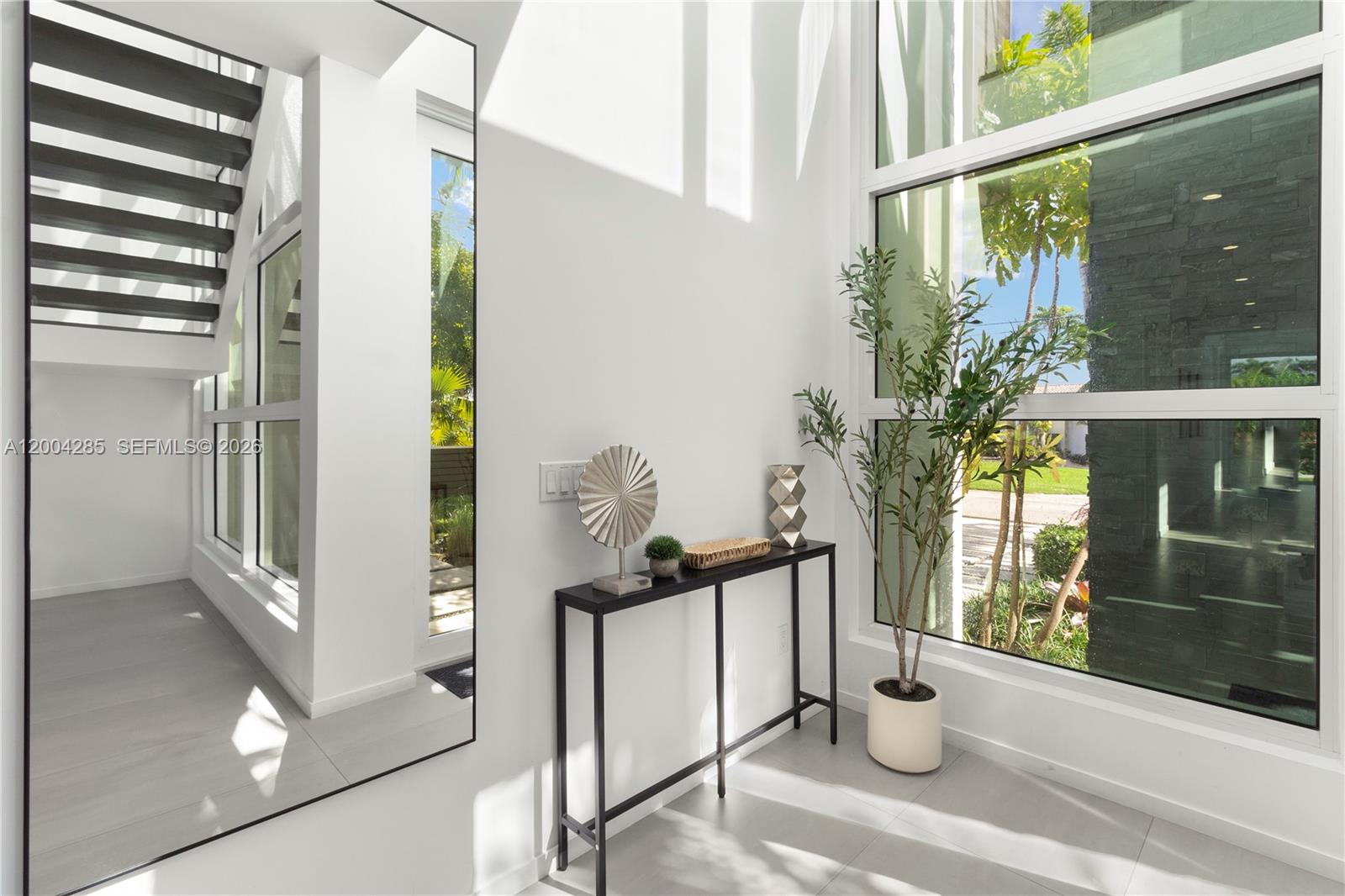 MIDDLE RIVER MANOR ADD - Residential Lease