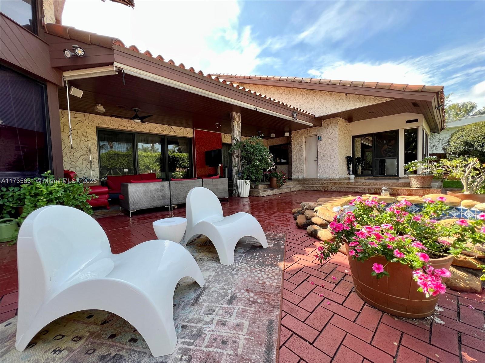 DIPLOMAT GOLF ESTATES - Residential