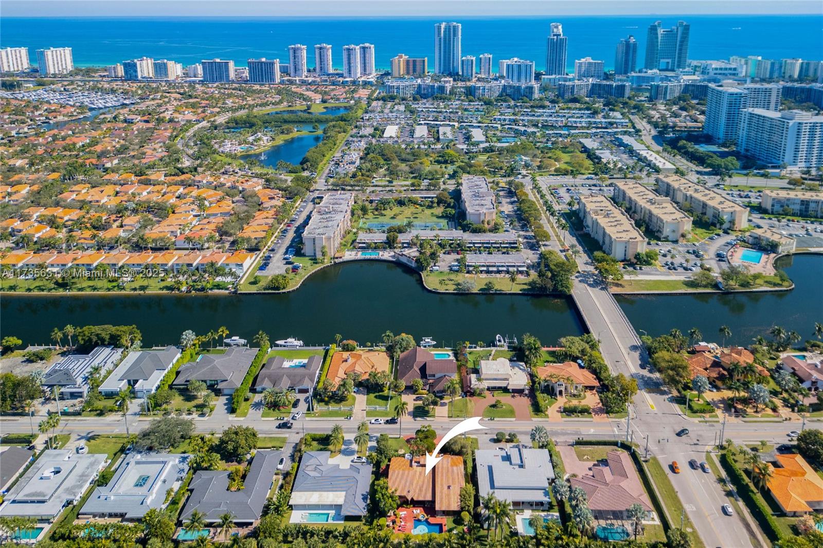 DIPLOMAT GOLF ESTATES - Residential