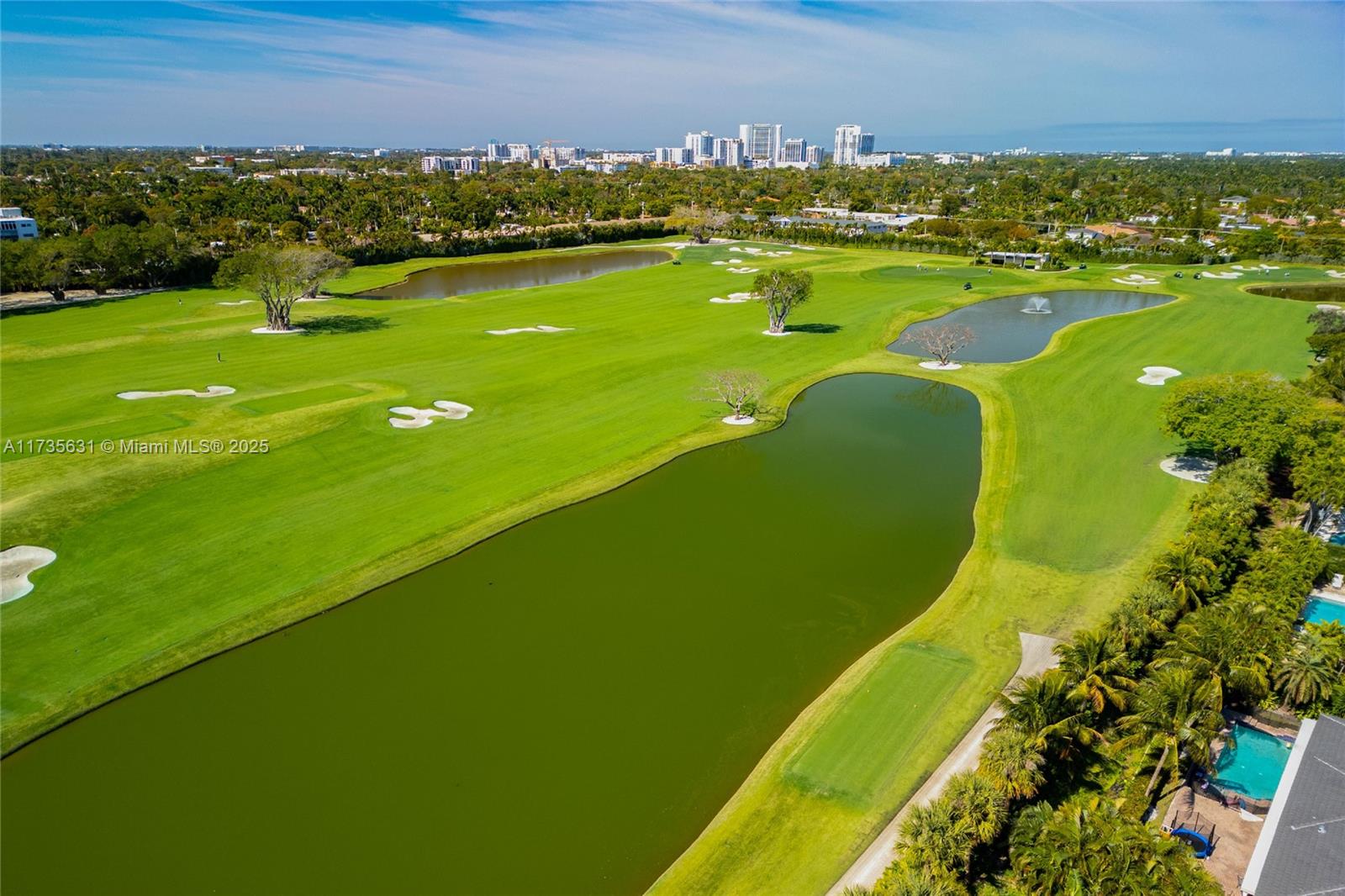 DIPLOMAT GOLF ESTATES - Residential