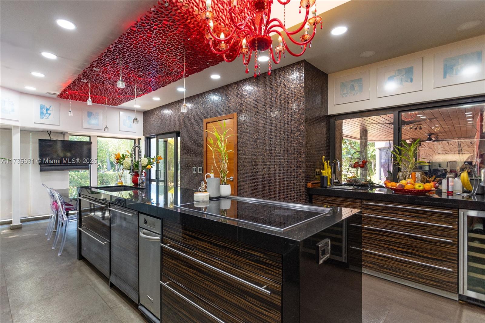 DIPLOMAT GOLF ESTATES - Residential