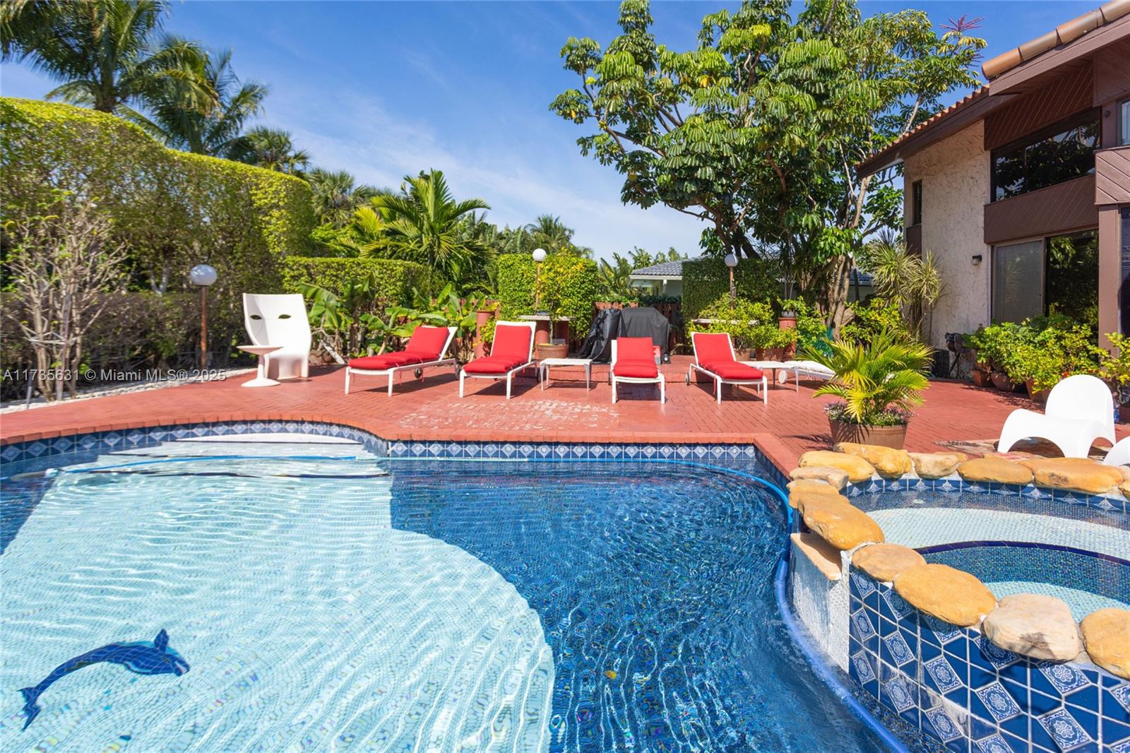 DIPLOMAT GOLF ESTATES - Residential