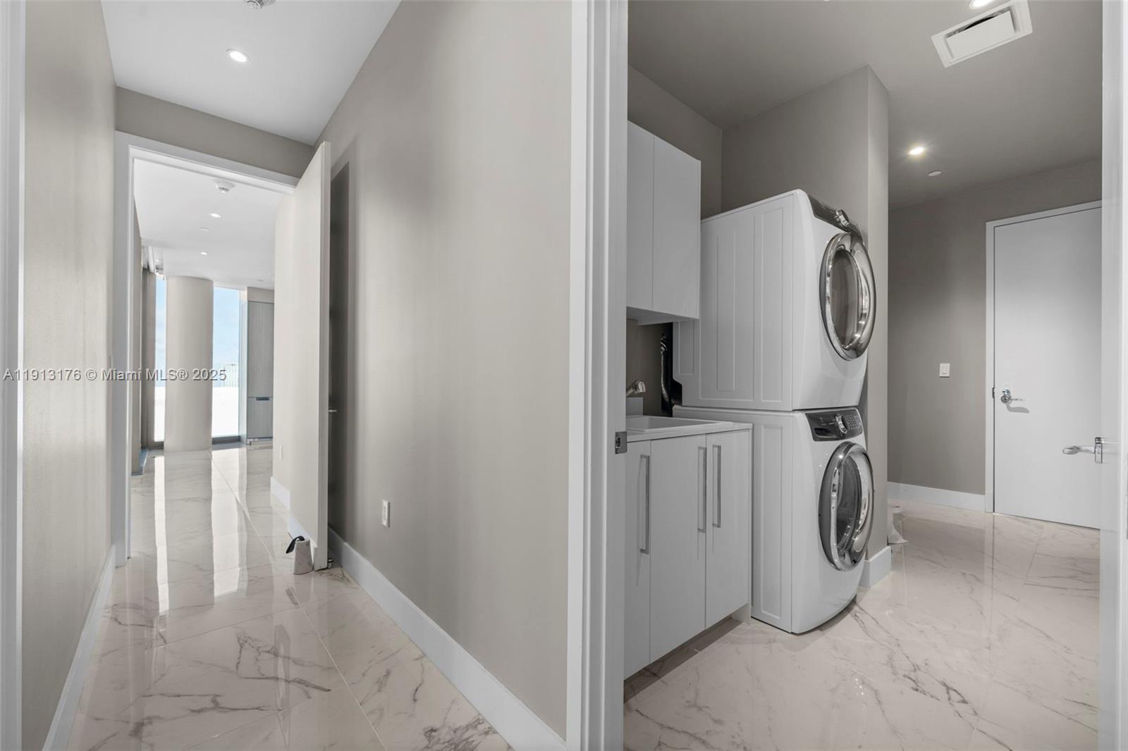 15701 COLLINS CONDO - Residential Lease