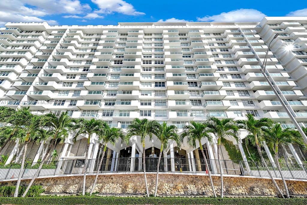 THE PAVILION CONDO - Residential