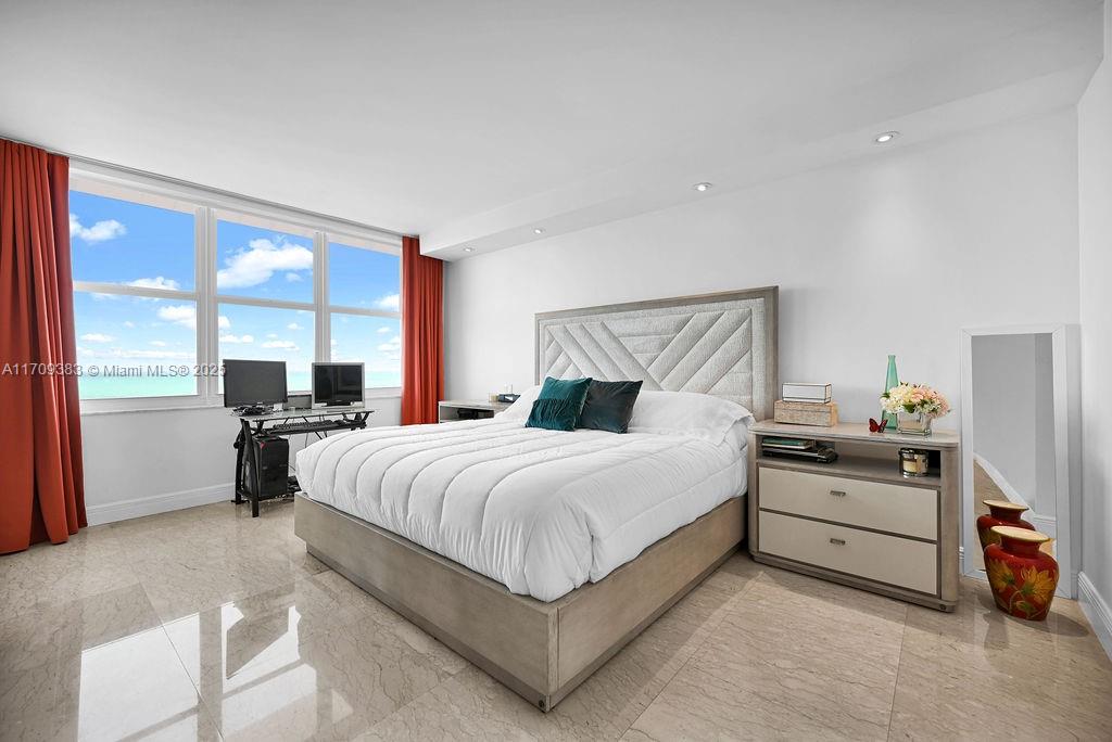 THE PAVILION CONDO - Residential