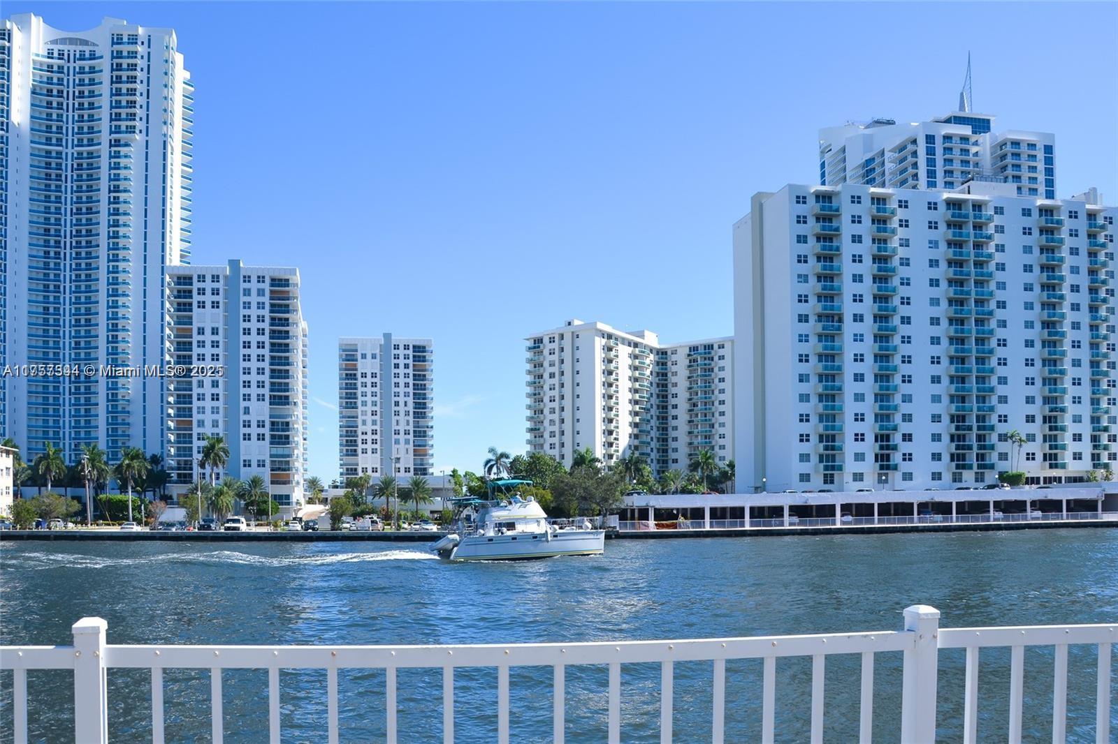 OCEANVIEW PARK CONDO - Residential