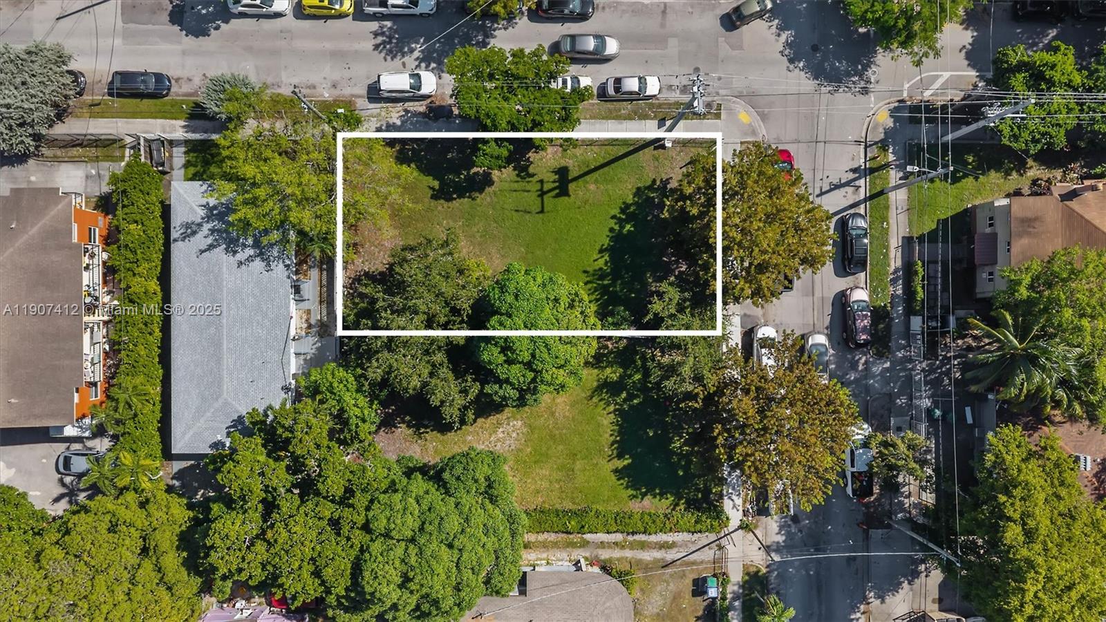 LAWRENCE ESTATE LAND CO - Land