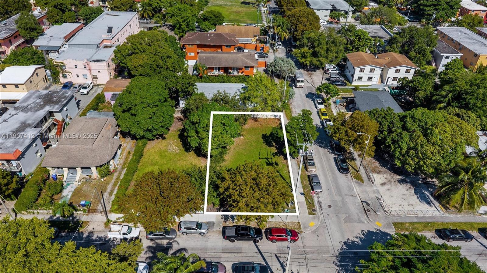 LAWRENCE ESTATE LAND CO - Land