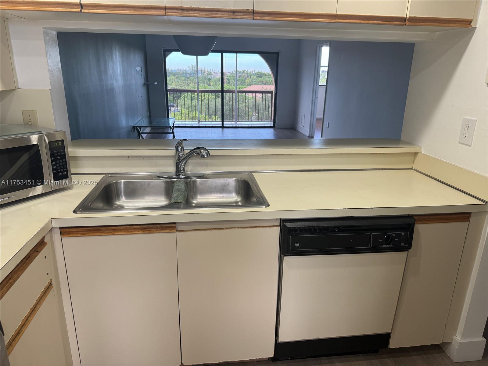 WEST FONTAINE CONDO - Residential