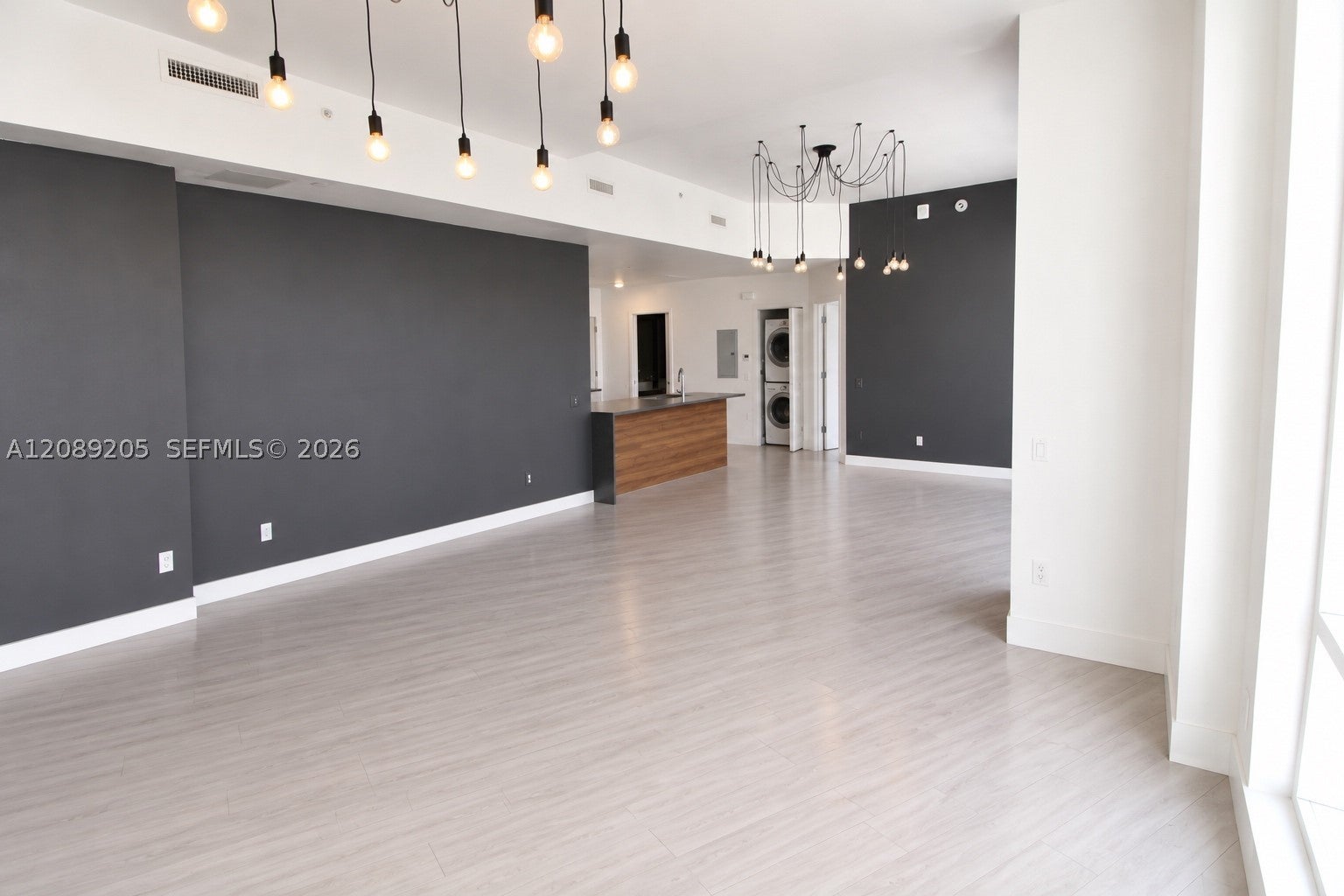 601 NE 27th St 1806, Miami FL 33137