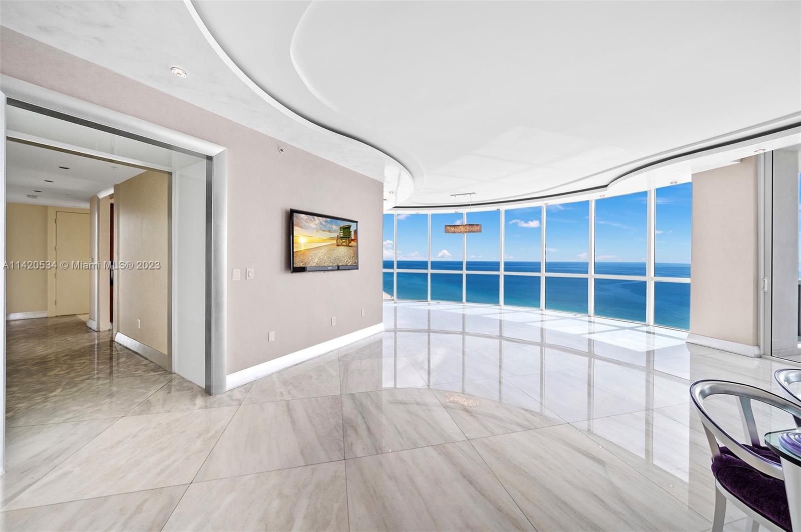 TRUMP PALACE CONDO - Residential